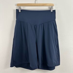 HALARA Women's Navy Shorts